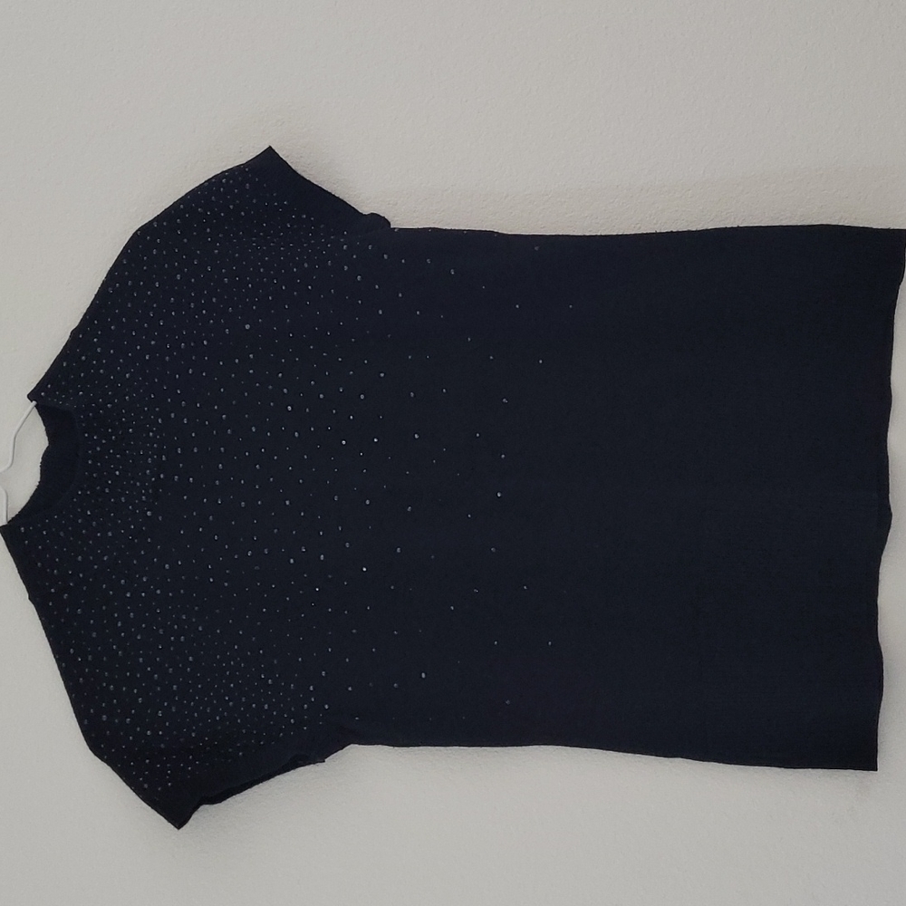Black blouse  median